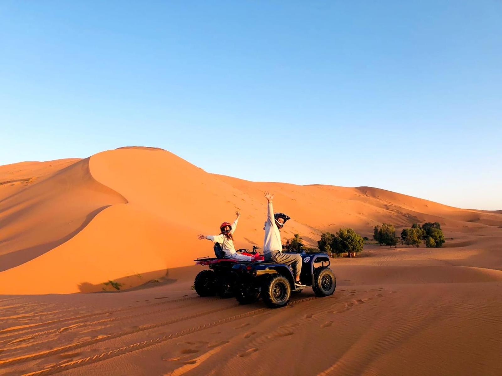 Riad Les Jardins De Merzouga Exterior foto