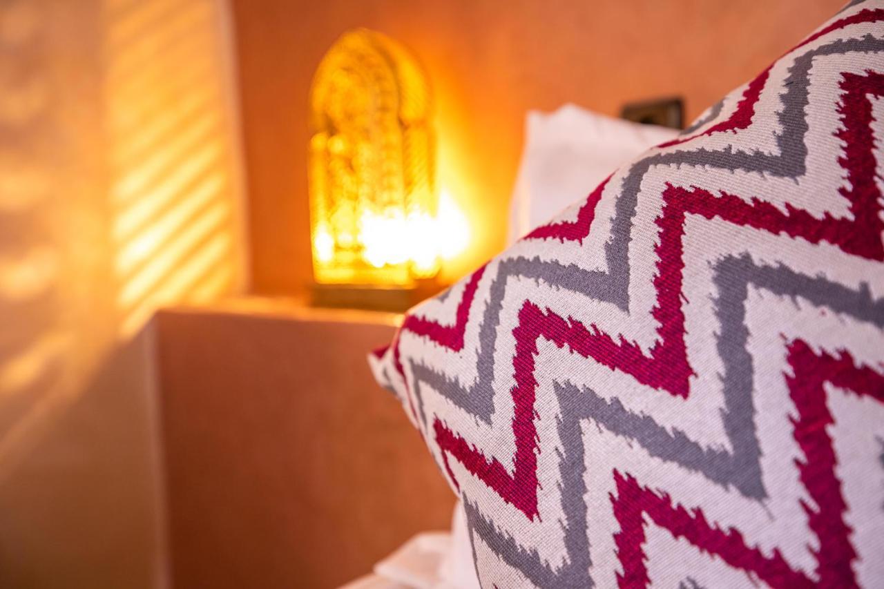 Riad Les Jardins De Merzouga Exterior foto