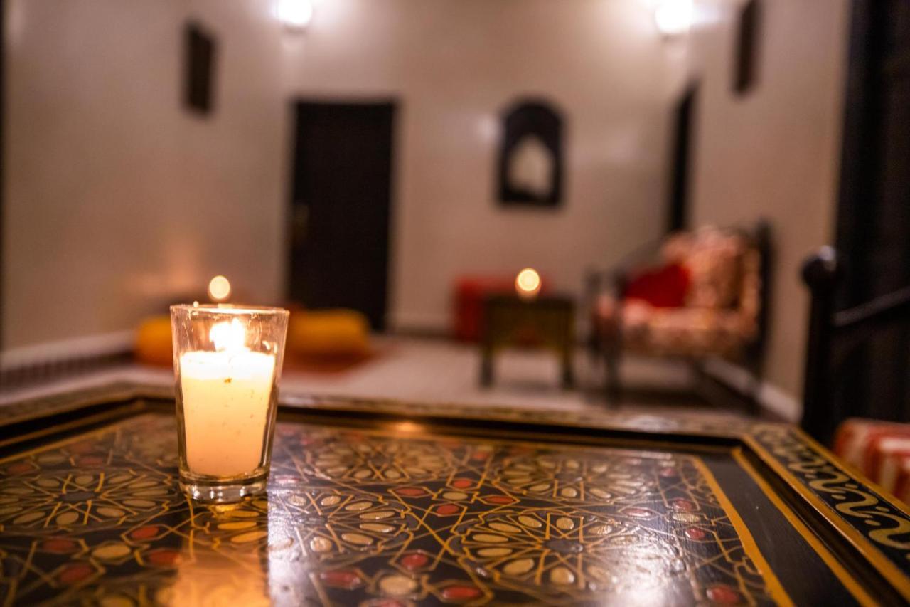 Riad Les Jardins De Merzouga Exterior foto