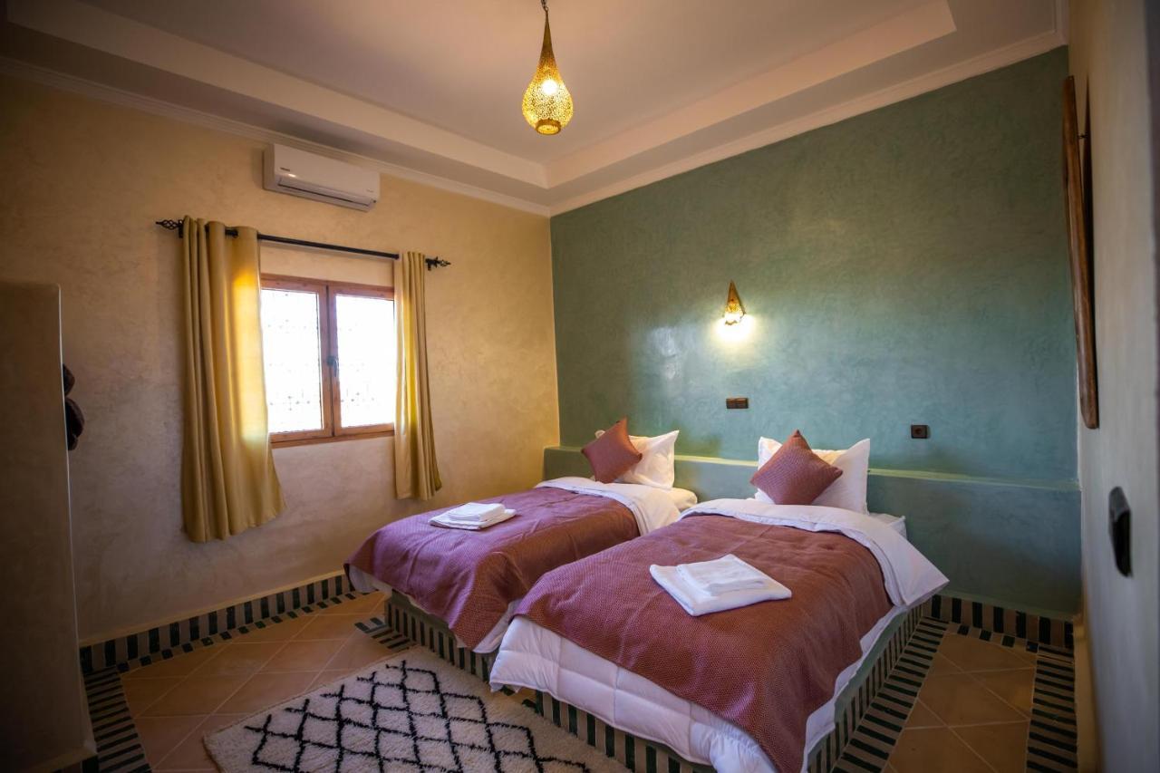 Riad Les Jardins De Merzouga Exterior foto
